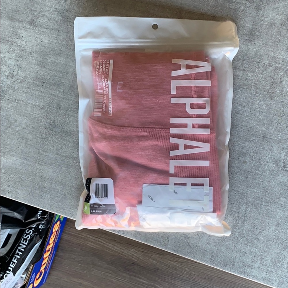 Alphalete Aero Rose Pink Medium NWT